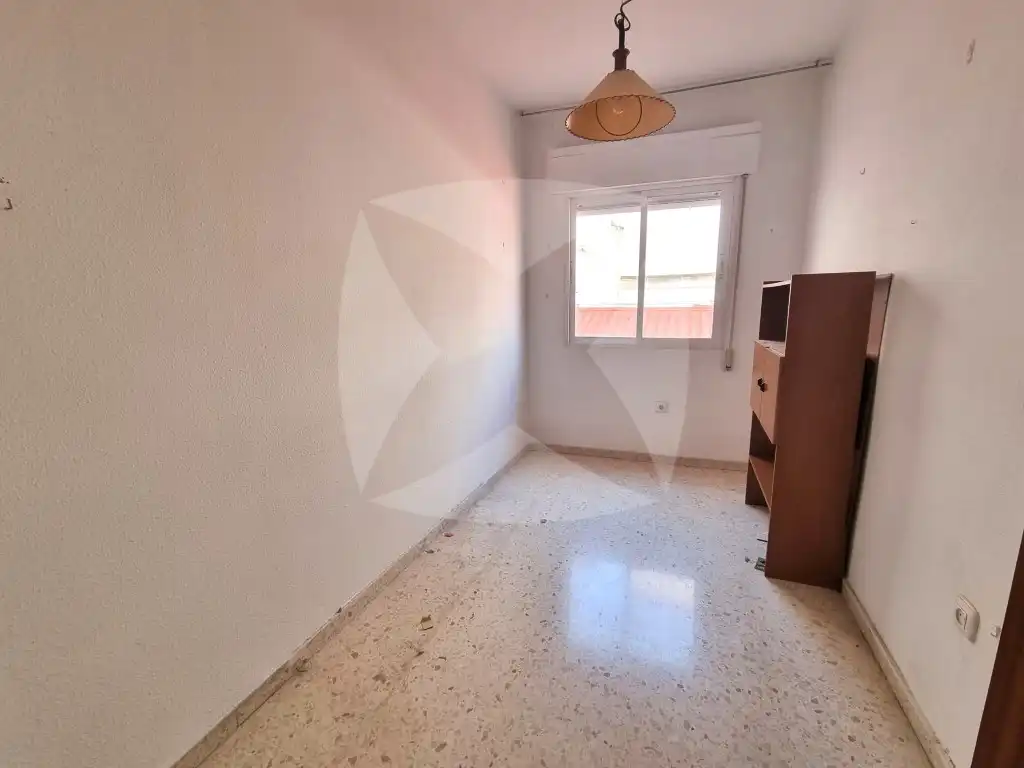 Piso en venta en Calle Jose Gabriel Estenoz, Casco Antiguo