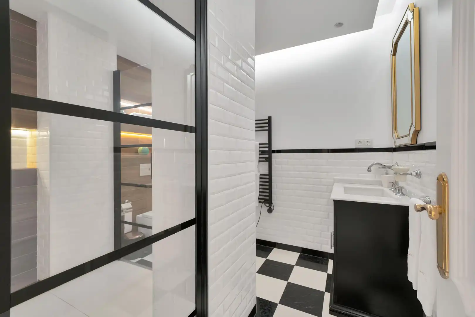 Badezimmer von Haus oder Chalet zur Miete in Marbella mit Heizung, Privatgarten und Terrasse