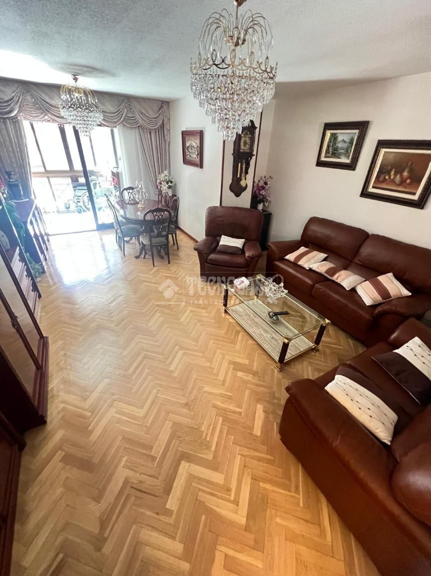 Living room of Flat for sale in Fuenlabrada  with Heating and Parquet flooring