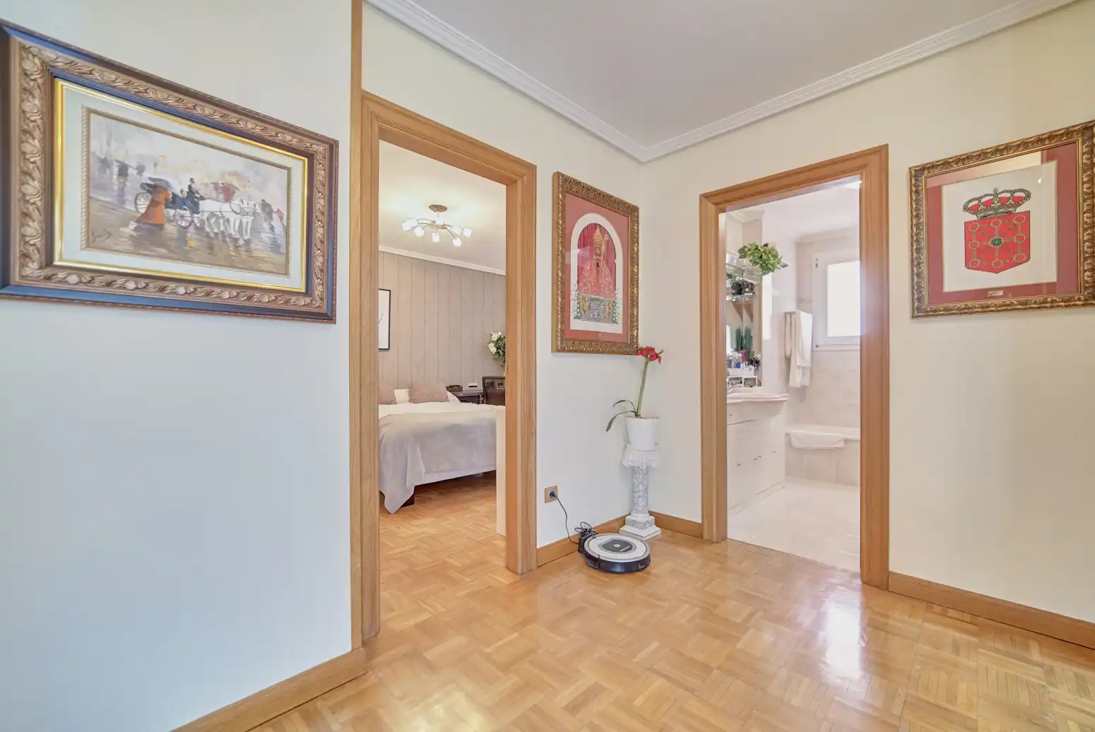 Casa adosada en venta en Ezcabarte con Calefacción, Jardín privado y Parquet