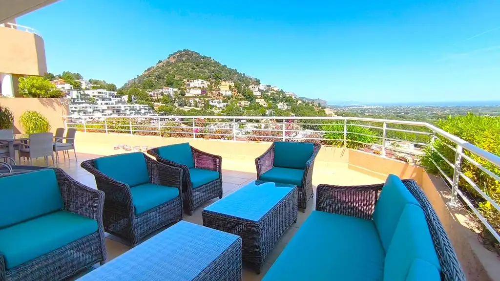 Terrasse von Wohnungen zum Verkauf in Dénia mit Klimaanlage, Heizung und Privatgarten