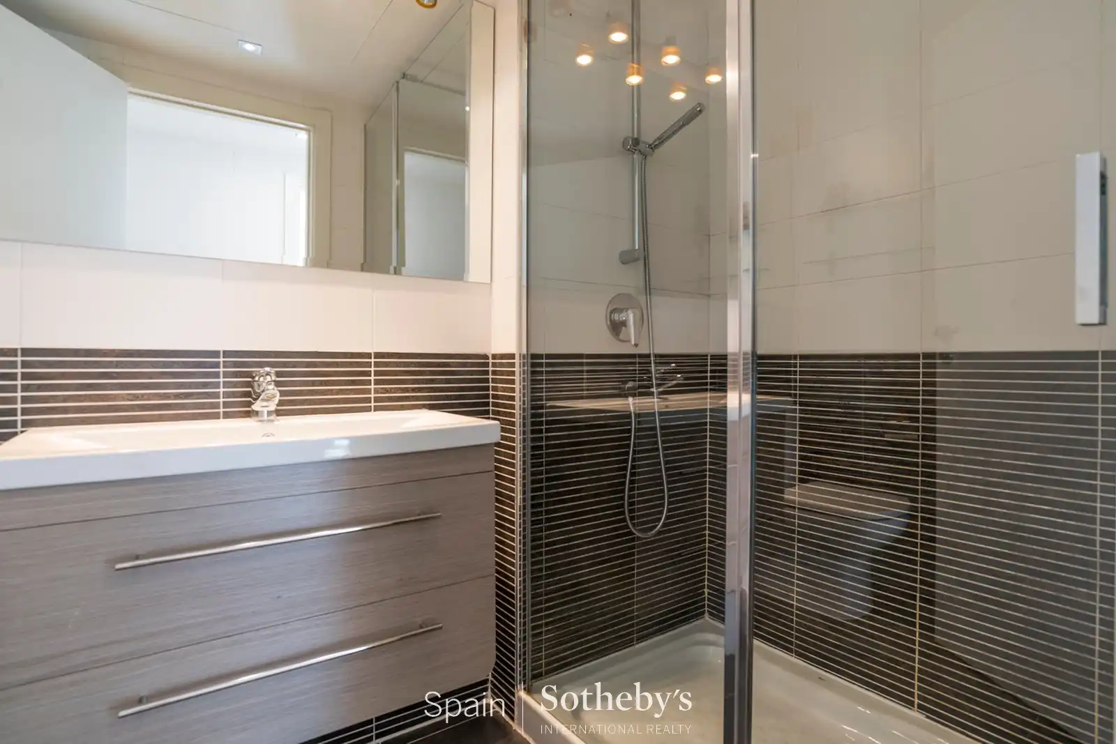 Apartamento con piscina en venta en Calle del Hierro, imagen 15