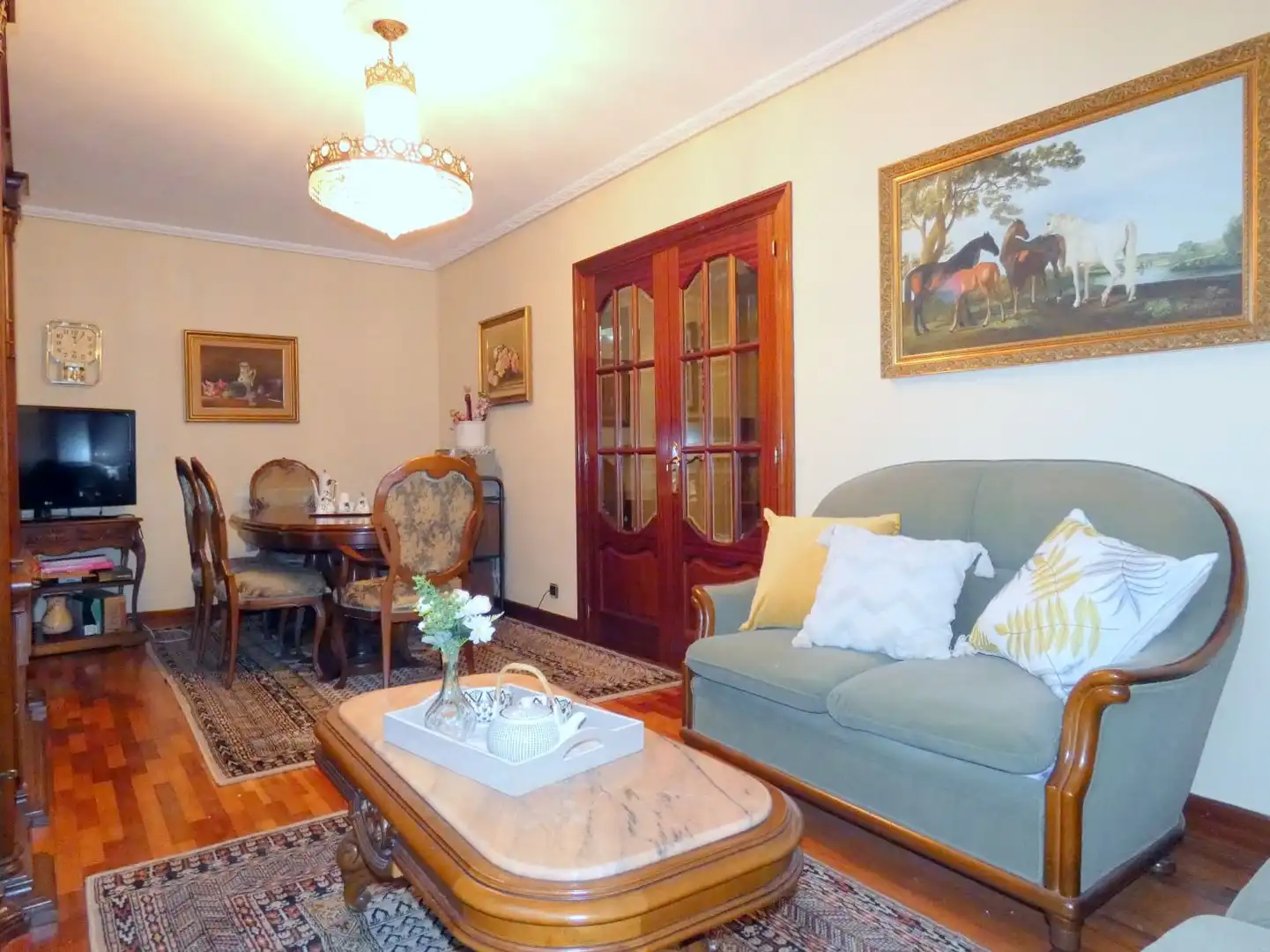 Flat for sale in Karmelo Kalea, Santutxu - Basarrate