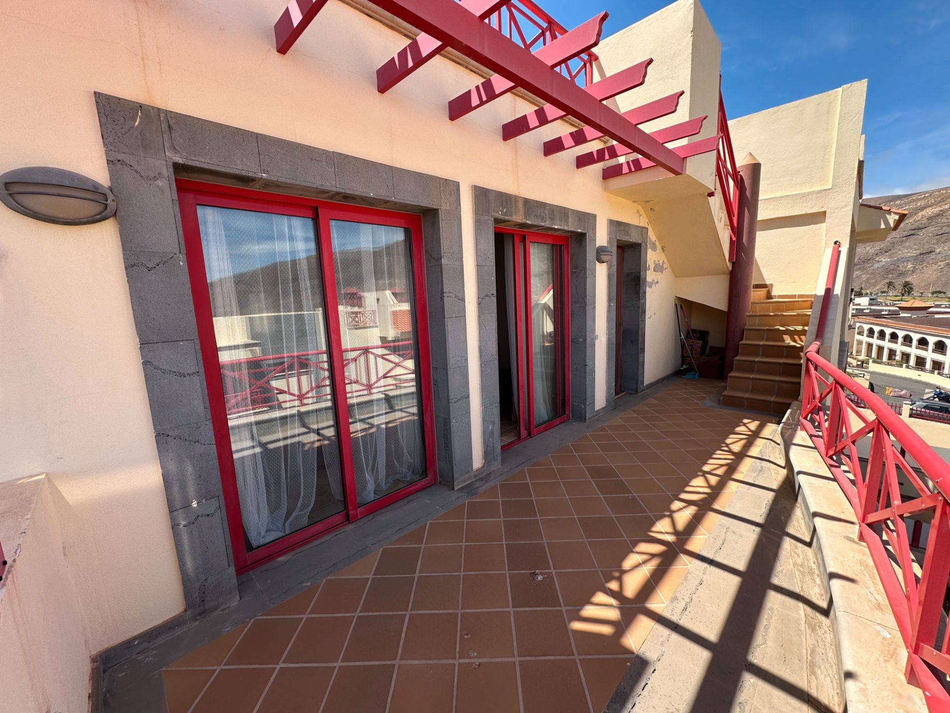 Vista exterior de Apartament de lloguer en Pájara amb Aire condicionat, Terrassa i Moblat