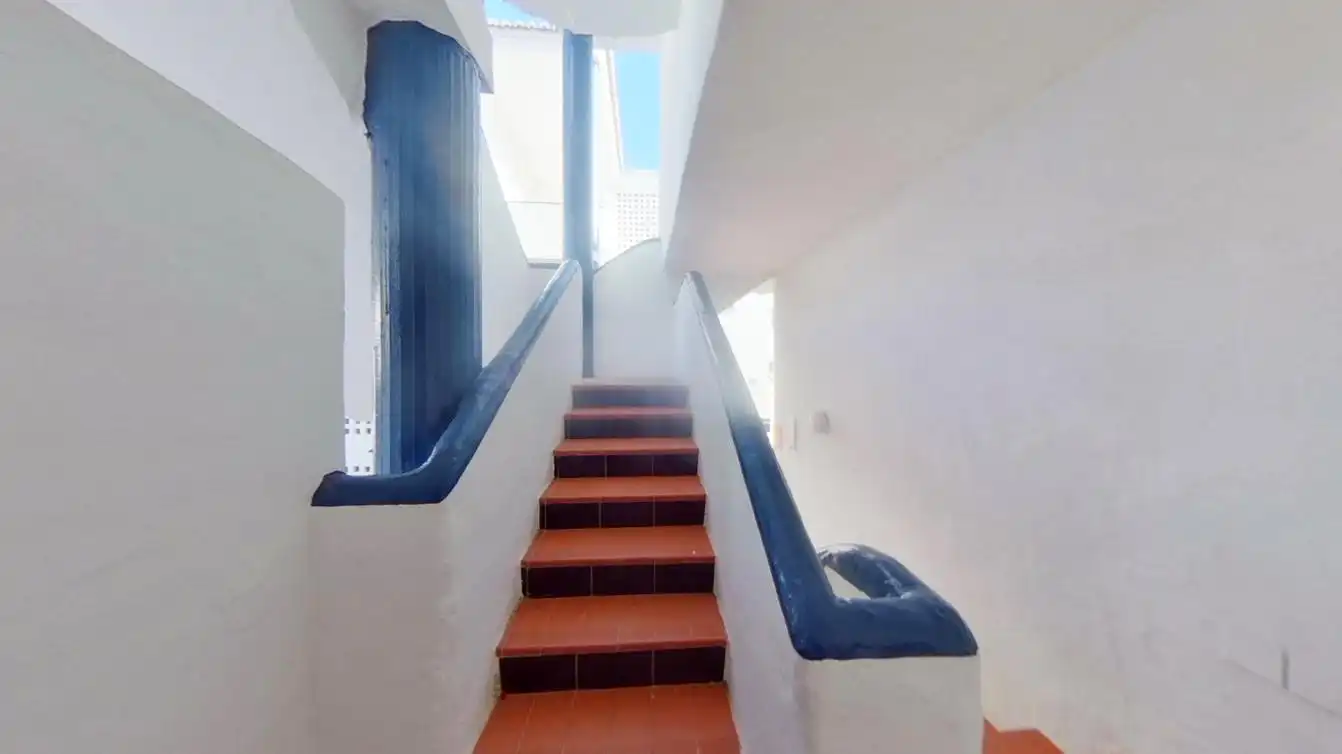 Piso en venta en Av España de Calahonda , Calahonda