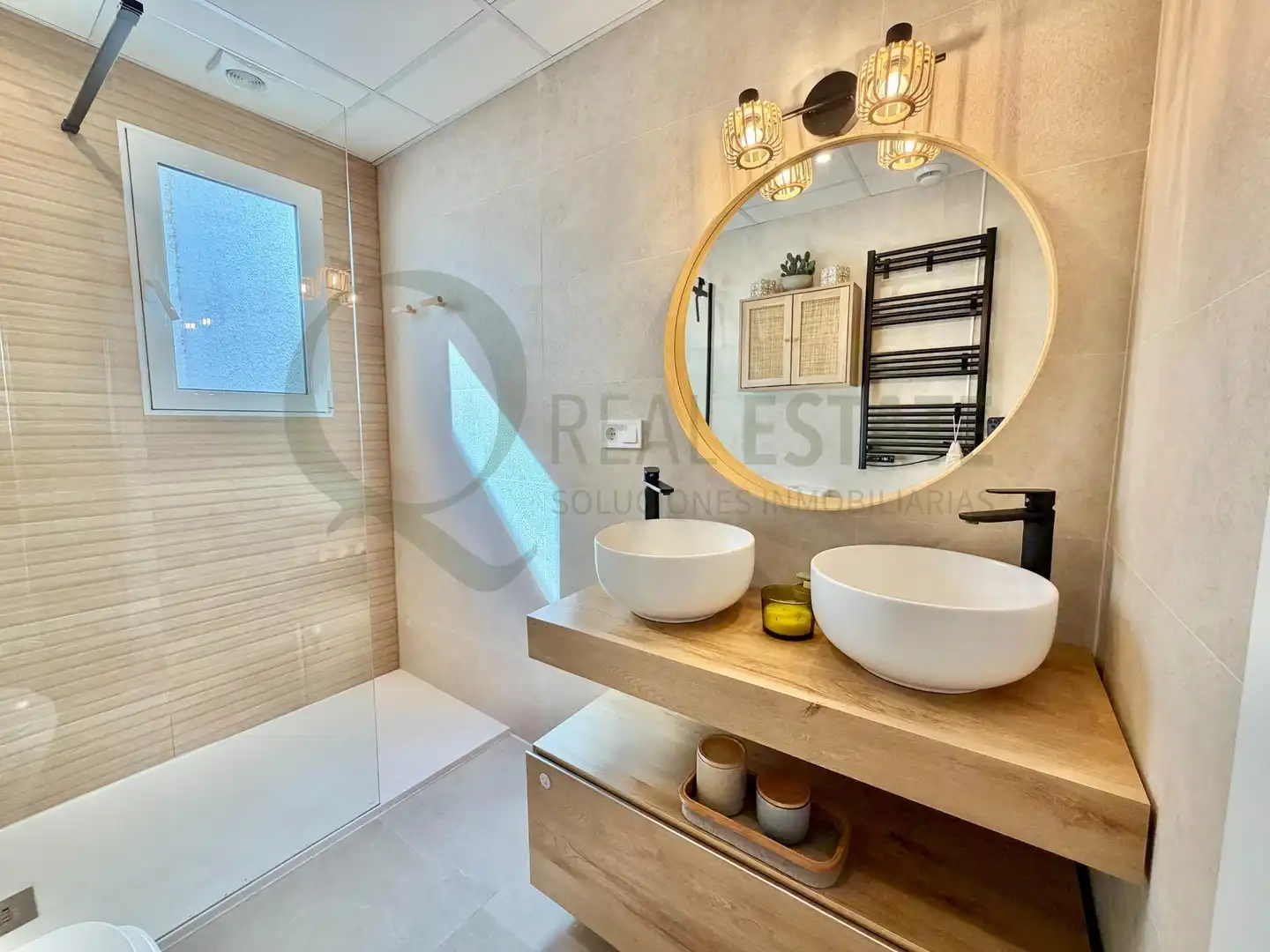 Bathroom of Houses for sale in El Campello  with Air Conditioner, Heating and Private garden