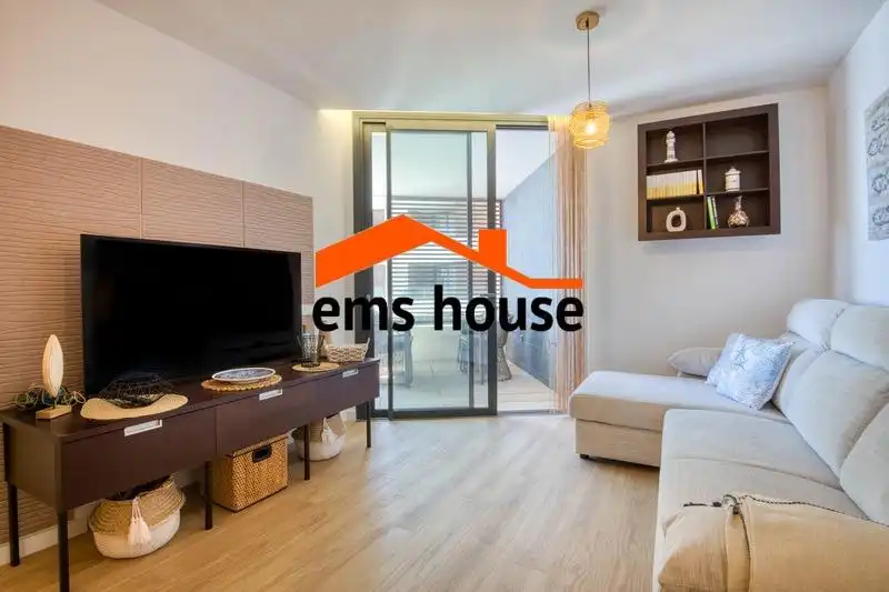 Sala de estar de Apartamento de alquiler en Calonge i Sant Antoni con Terraza, Amueblado y Balcón