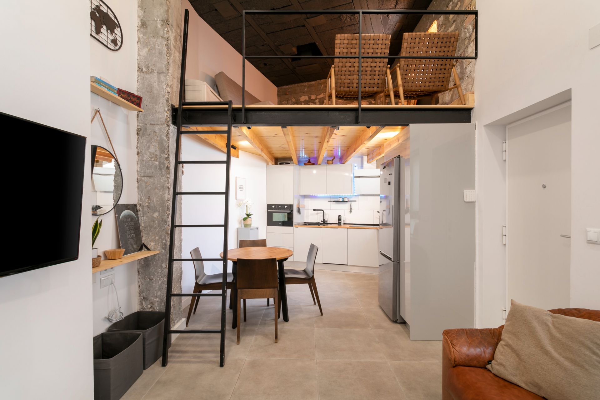 Cuina de Planta baixa en venda en Alicante / Alacant amb Aire condicionat, Calefacció i Jardí privat