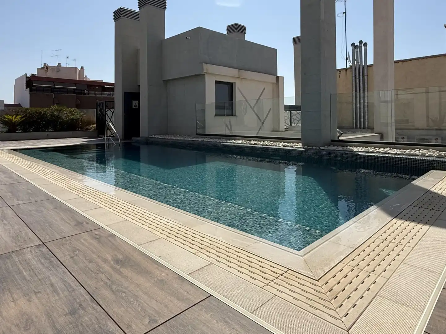 Piscina de Pis en venda en Alicante / Alacant amb Aire condicionat, Calefacció i Piscina comunitària