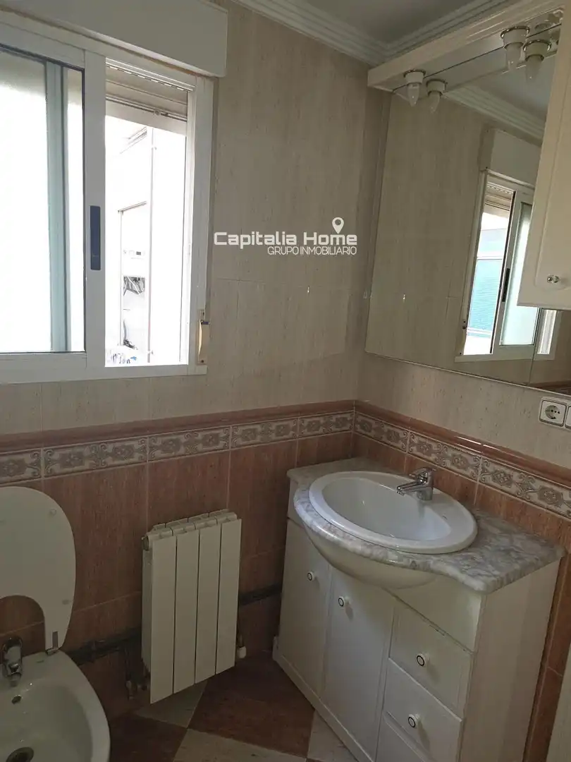 Bathroom of Flat for sale in Ibi  with Air Conditioner, Heating and Terrace