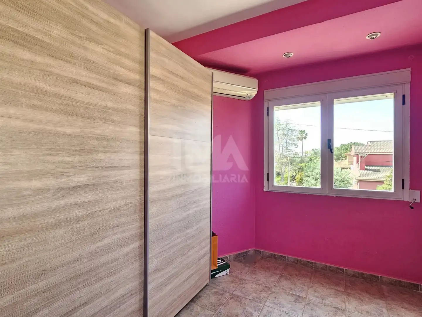 Dormitori de Casa o xalet en venda en L'Eliana amb Aire condicionat, Calefacció i Jardí privat