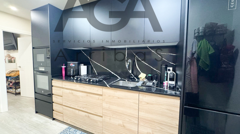 Foto 3 de Piso en venta en Puigfred, Barcelona