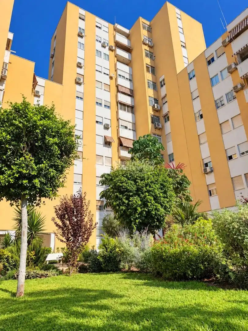 Vista exterior de Piso en venta en Alicante / Alacant con Aire acondicionado y Piscina comunitaria