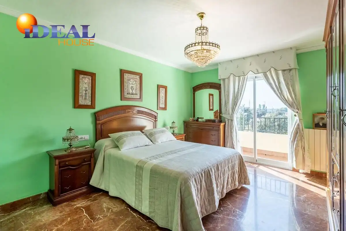Home with pool for sale in Calle CARLOS CANO (HI), imagen 15
