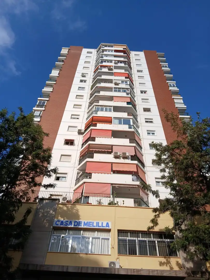 Vista exterior de Piso en venta en Málaga