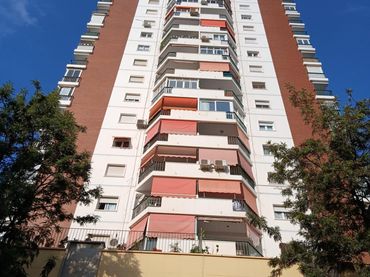 Piso con ascensor en venta en Plaza BASCONIA