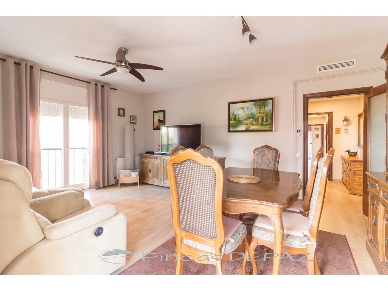 Living room of Flat for sale in Castelldefels  with Heating, Parquet flooring and Terrace