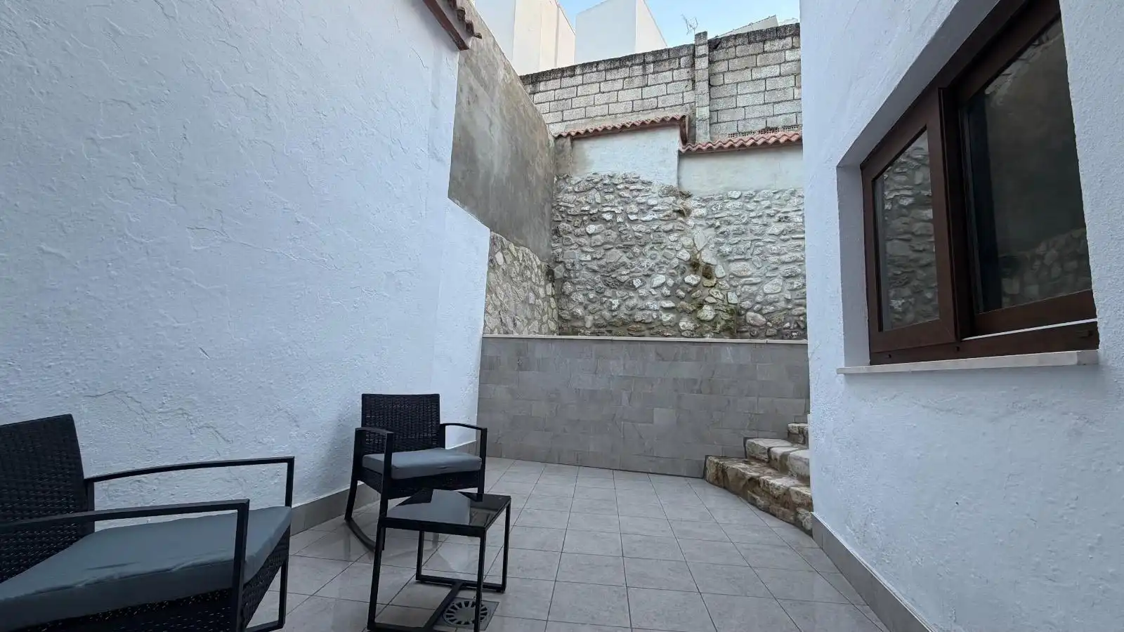 Terrace of Houses for sale in Cuevas Bajas  with Swimming Pool and Balcony