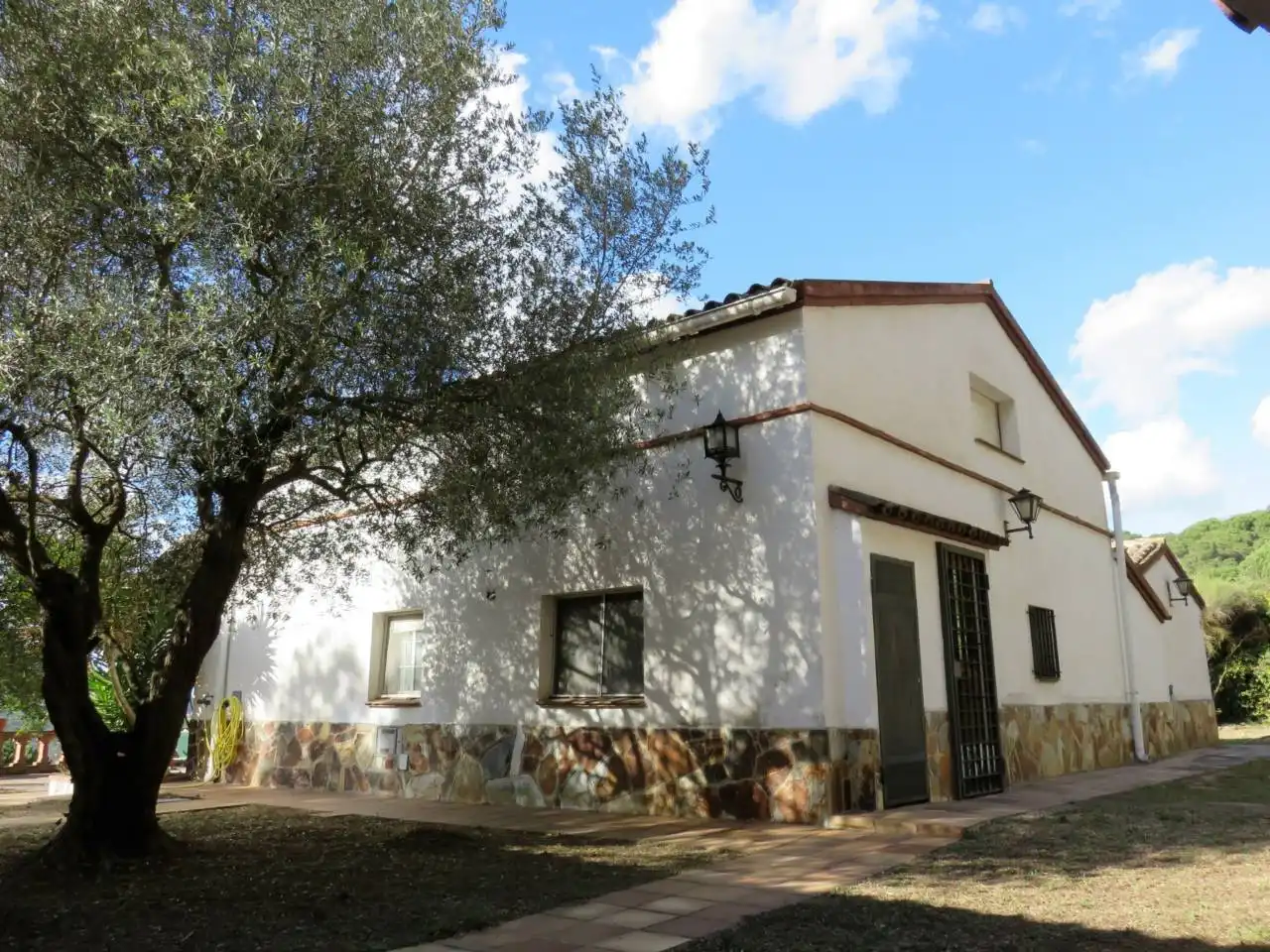 Vista exterior de Finca rústica en venta en Vallromanes con Calefacción, Jardín privado y Amueblado