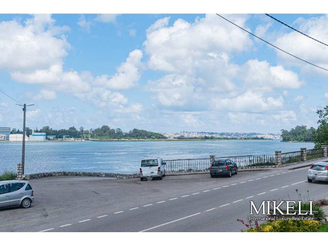 Casa-chalet en Venta en Calle Puerto en Marina de Cudeyo