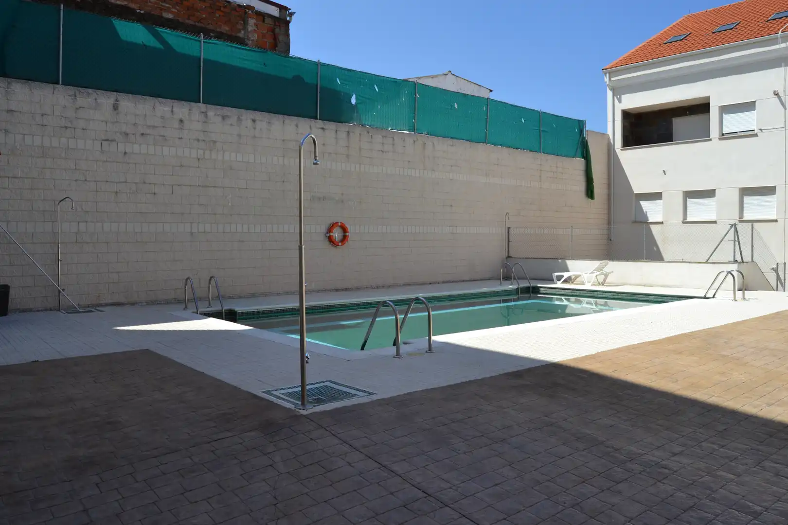 Piscina de Dúplex en venta en Malpartida de Plasencia con Aire acondicionado, Calefacción y Terraza