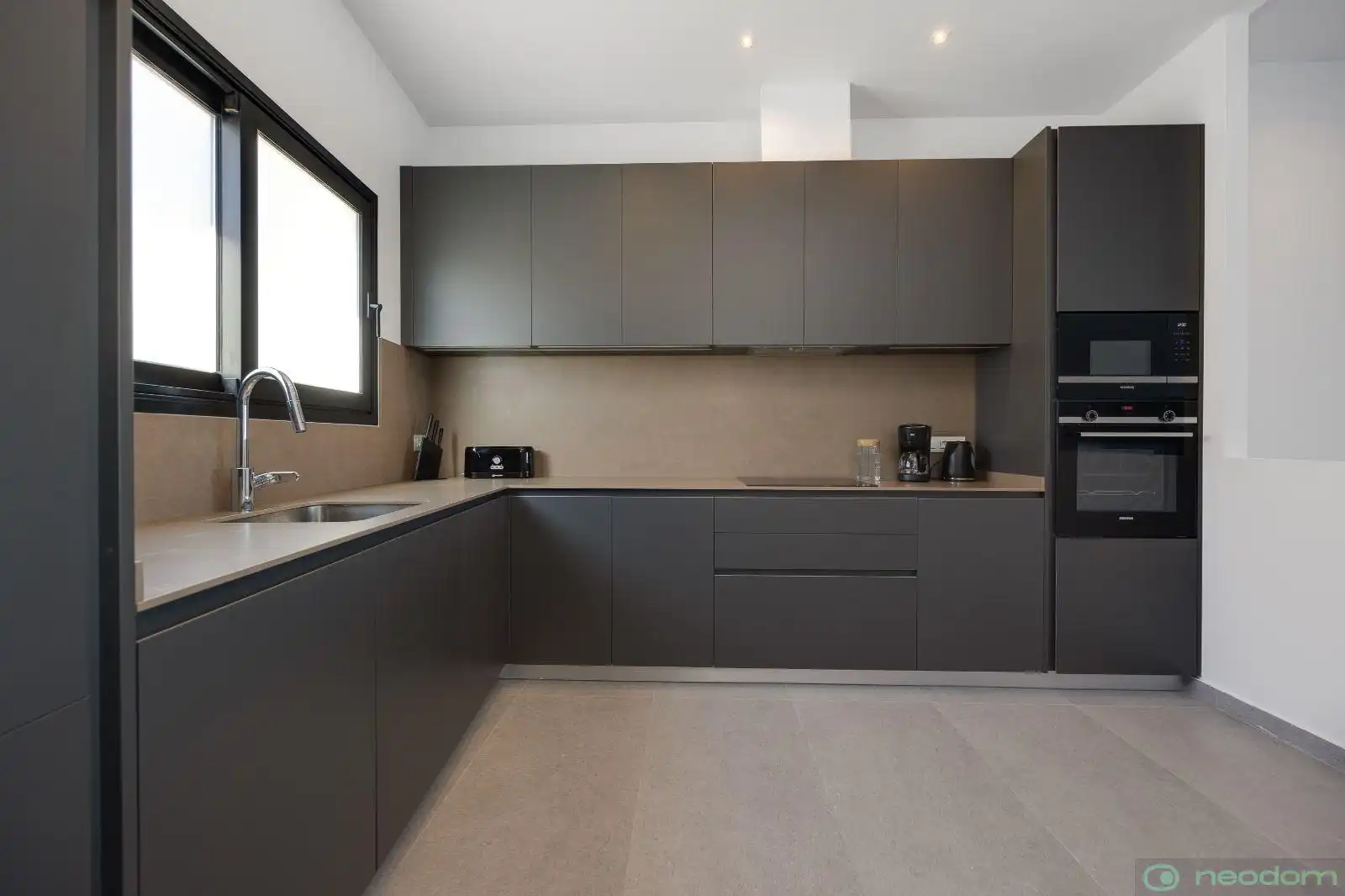 Cocina de Dúplex en venta en Guardamar del Segura con Aire acondicionado, Calefacción y Terraza