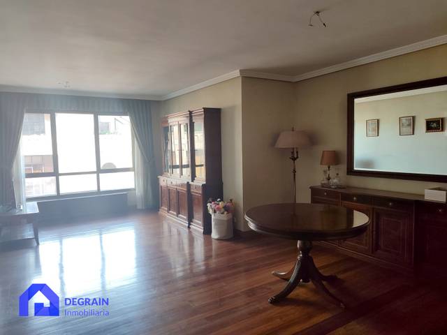 Piso en Alquiler en Oviedo - CALLE PEREZ DE LA SALA en Auditorio - Seminario - Parque de Invierno