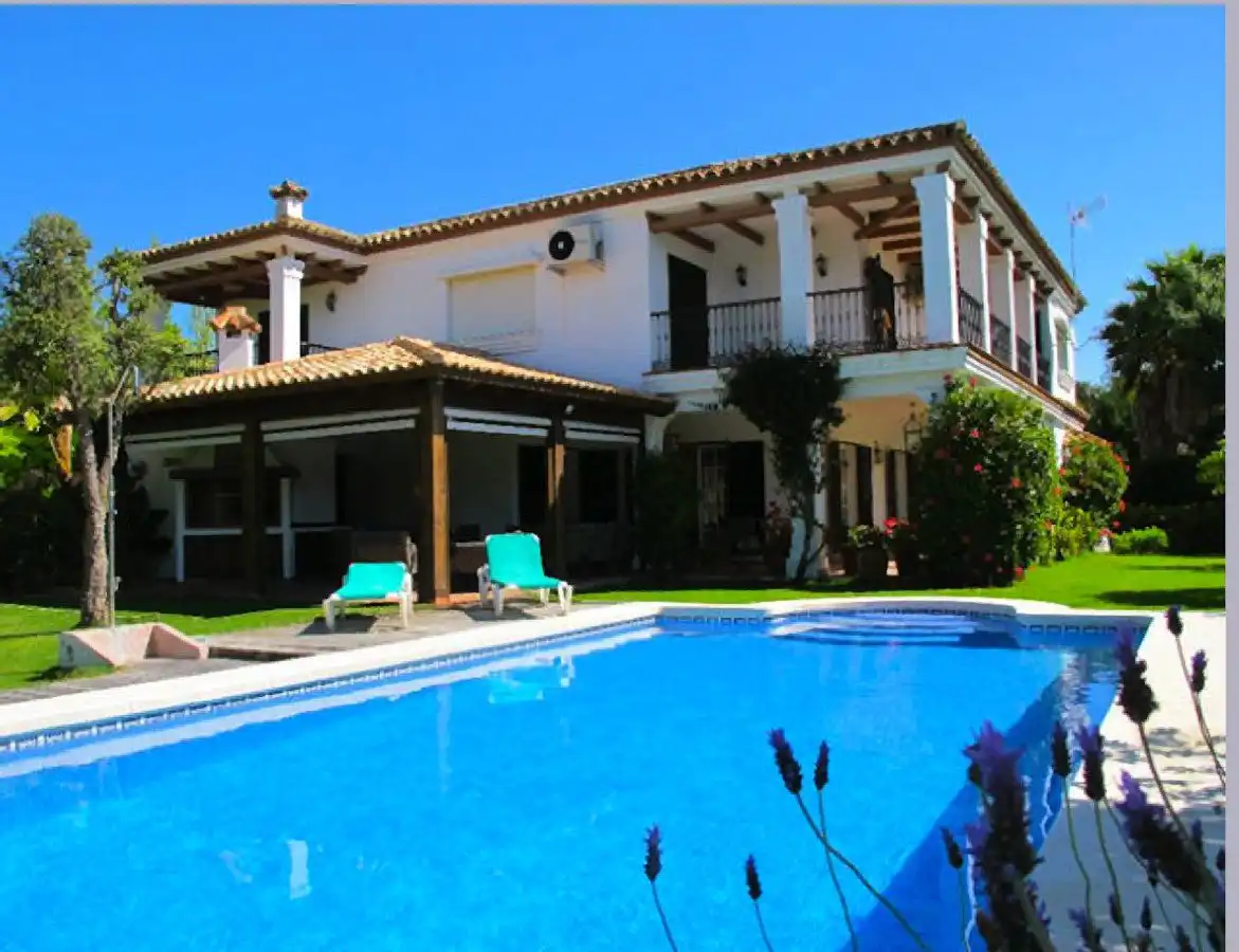 Jardí de Casa o xalet de lloguer en Sotogrande amb Aire condicionat, Calefacció i Jardí privat