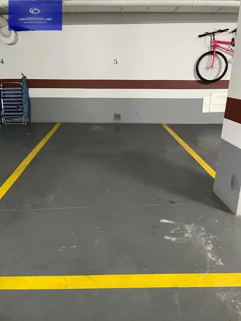 Parking of Garage for rent in Cádiz