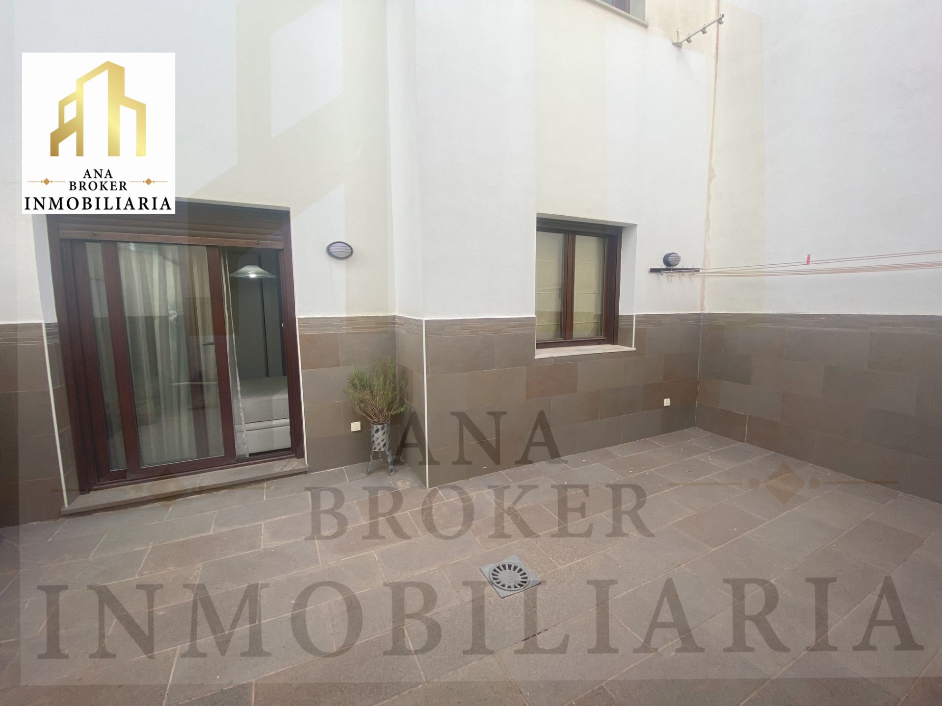 Terraza de Piso de alquiler en Ronda con Aire acondicionado, Terraza y Amueblado