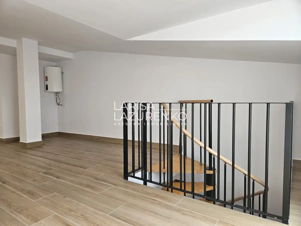 Dúplex en venta en L'Aldea con Terraza y Balcón