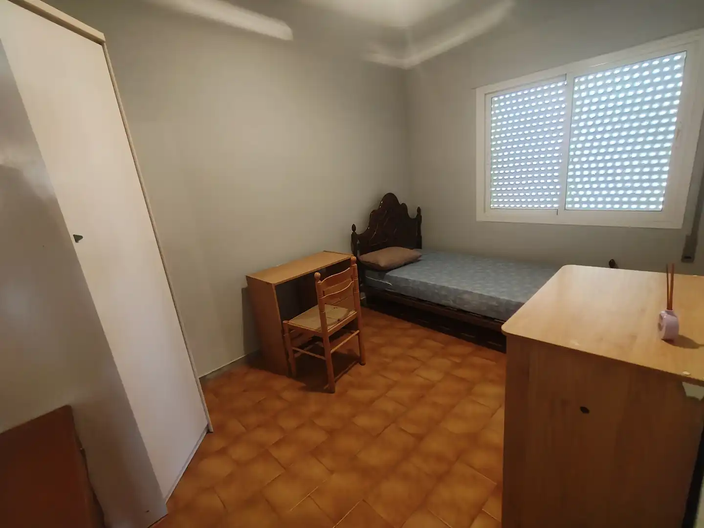 Habitación de Piso en venta en Baza con Amueblado
