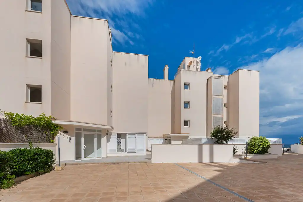 Vista exterior de Piso en venta en Sant Josep de sa Talaia con Piscina