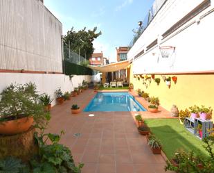 Swimming pool of House or chalet for sale in Pineda de Mar  with Air Conditioner, Terrace and Swimming Pool