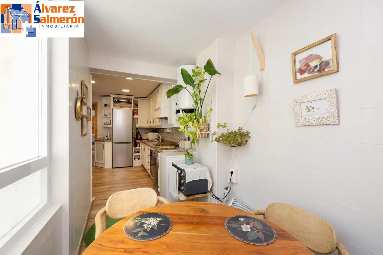 Kitchen of Apartments for sale in Granada