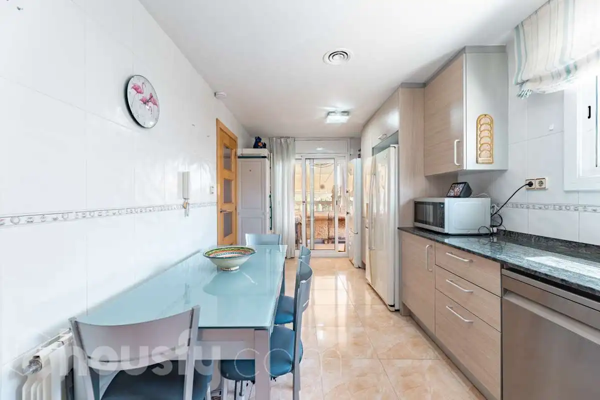 Cocina de Casa o chalet en venta en Calafell con Aire acondicionado, Calefacción y Jardín privado