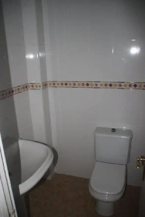 Local comercial en venta en Castilla - Hermida, imagen 3