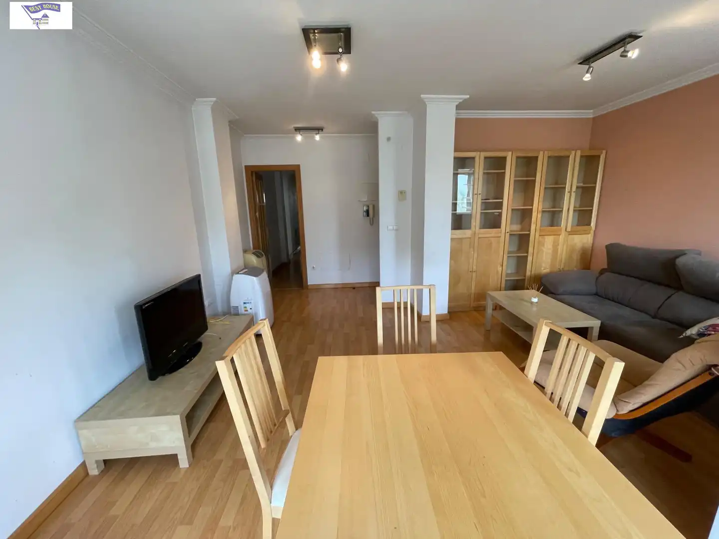 Comedor de Apartamento en venta en Albacete con Calefacción, Trastero y Balcón