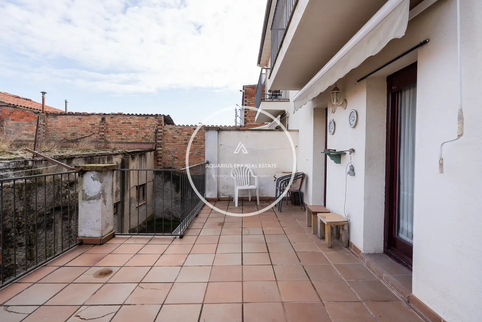 Terraza de Piso en venta en Torelló con Calefacción, Terraza y Amueblado