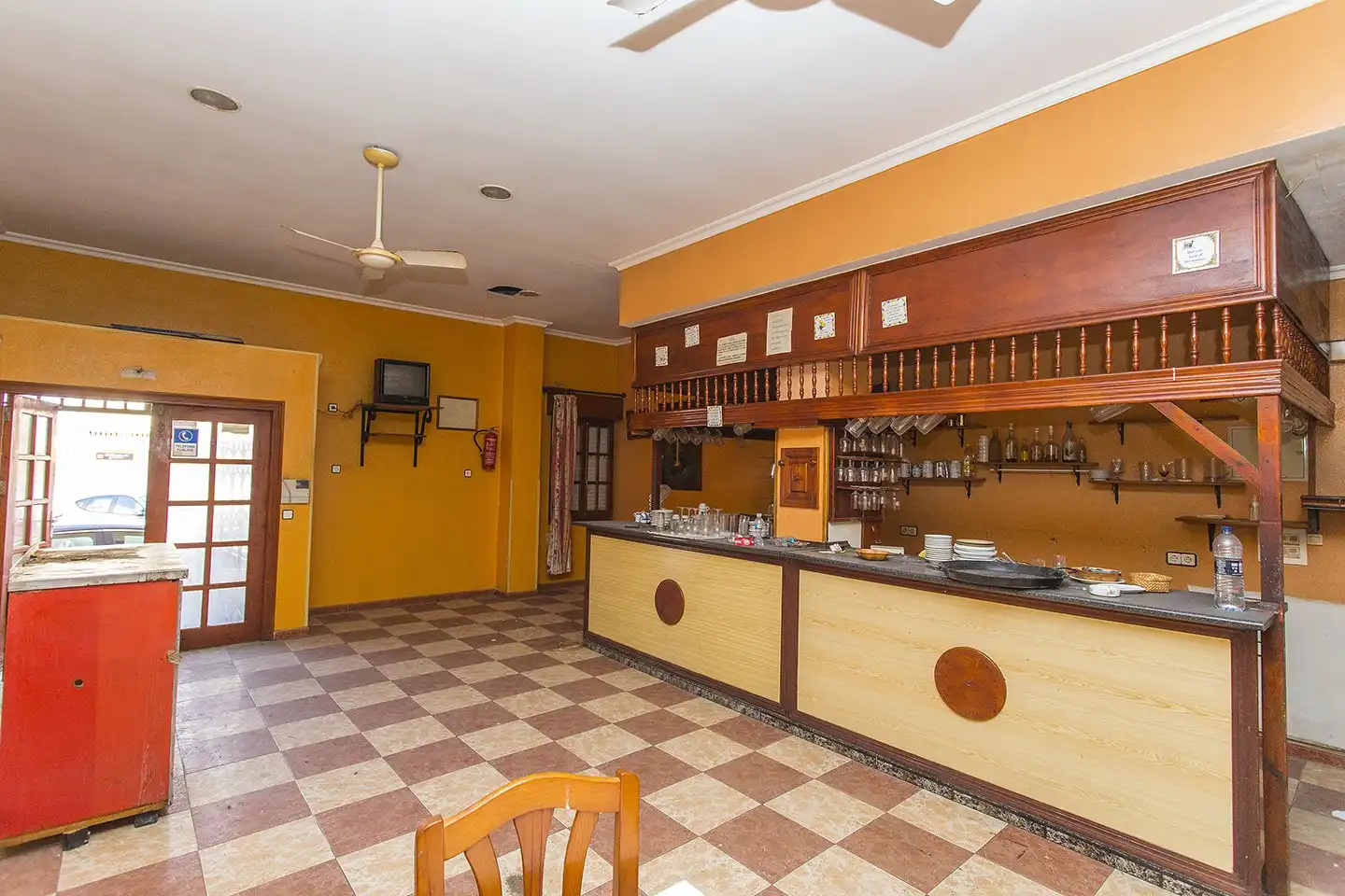 Local en venta en Torrevieja con Aire acondicionado