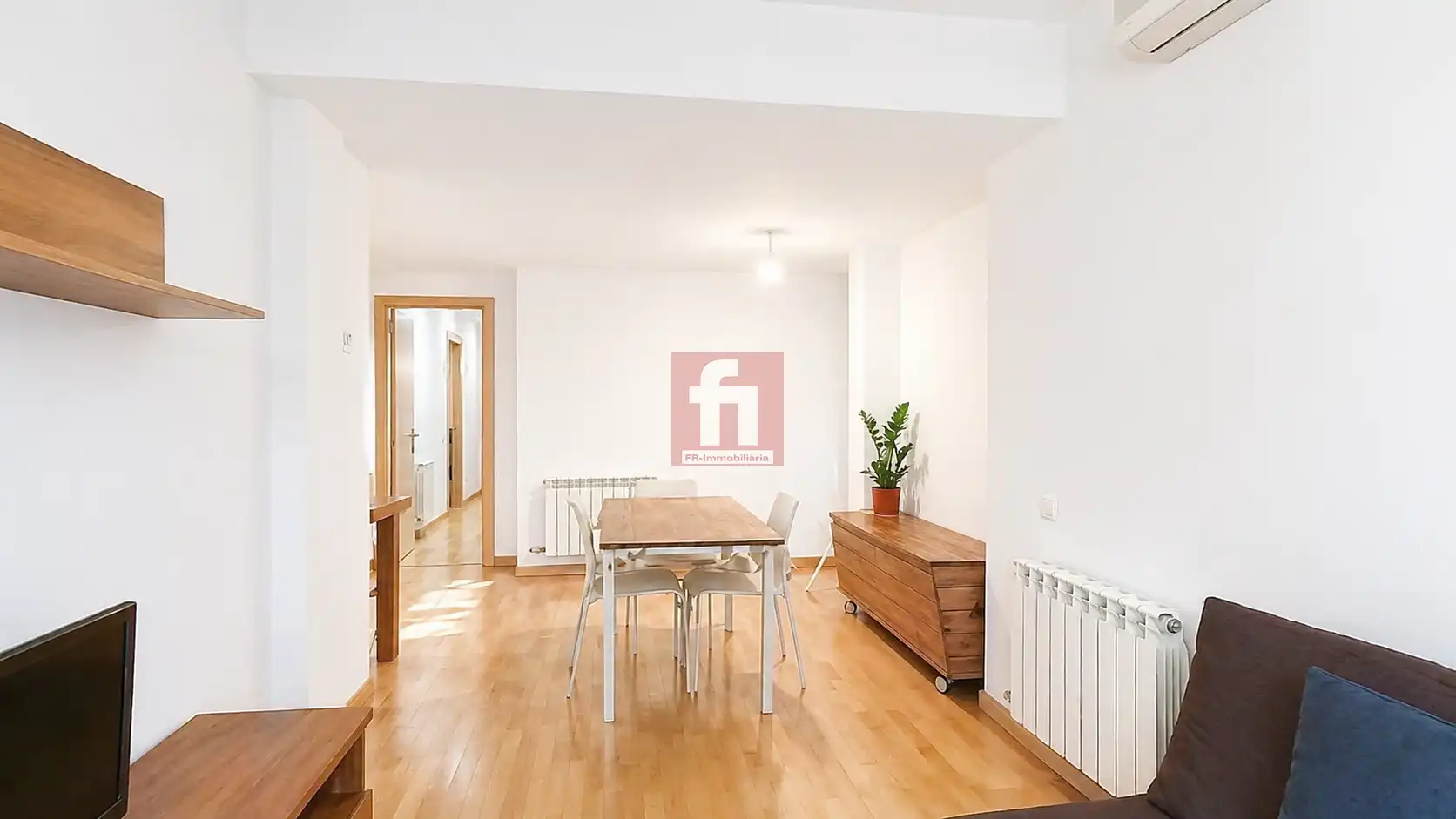 Habitación de Piso en venta en Sabadell con Aire acondicionado, Calefacción y Trastero