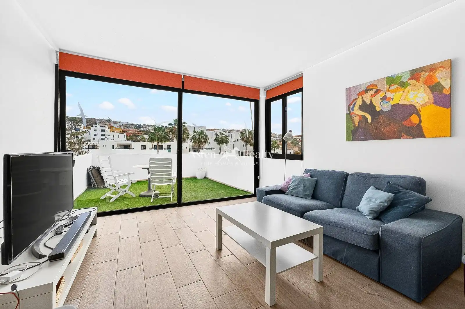 Sala de estar de Apartamento en venta en Adeje con Terraza, Piscina y Amueblado