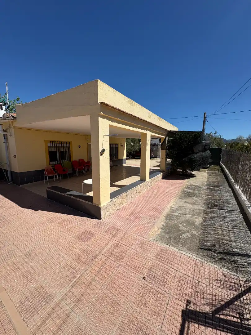 Terraza de Finca rústica en venta en Onil con Jardín privado, Trastero y Piscina