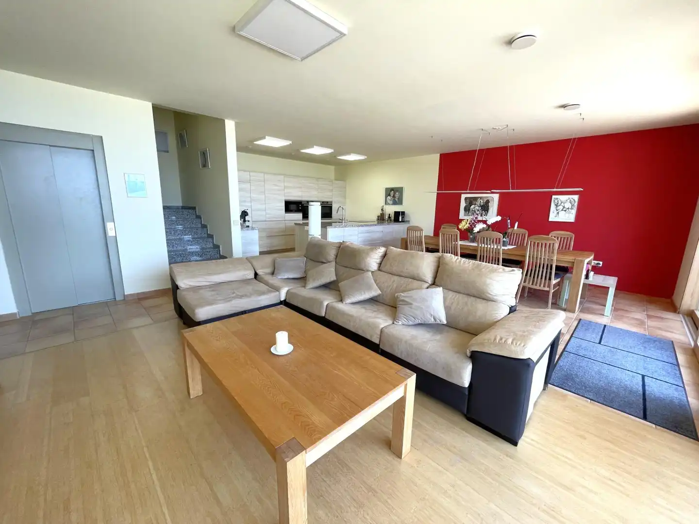 Sala d'estar de Casa o xalet en venda en Torrox amb Aire condicionat, Jardí privat i Piscina
