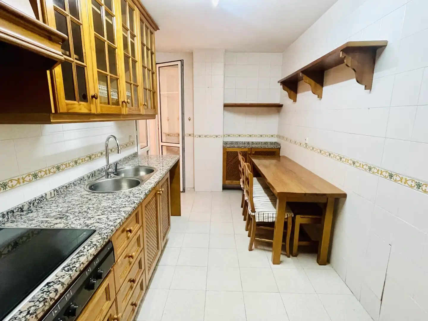 Cuina de Pis en venda en Antequera amb Aire condicionat, Calefacció i Traster