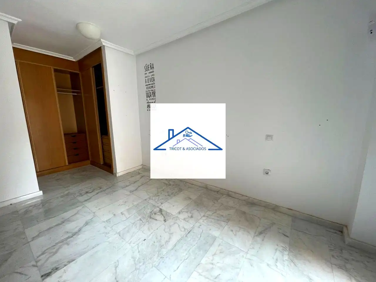 Vista exterior de Piso en venta en Ocaña con Calefacción y Terraza
