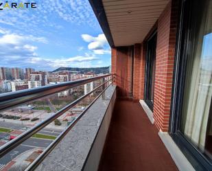 Terrassa de Pis de lloguer en Bilbao  amb Calefacció, Terrassa i Traster