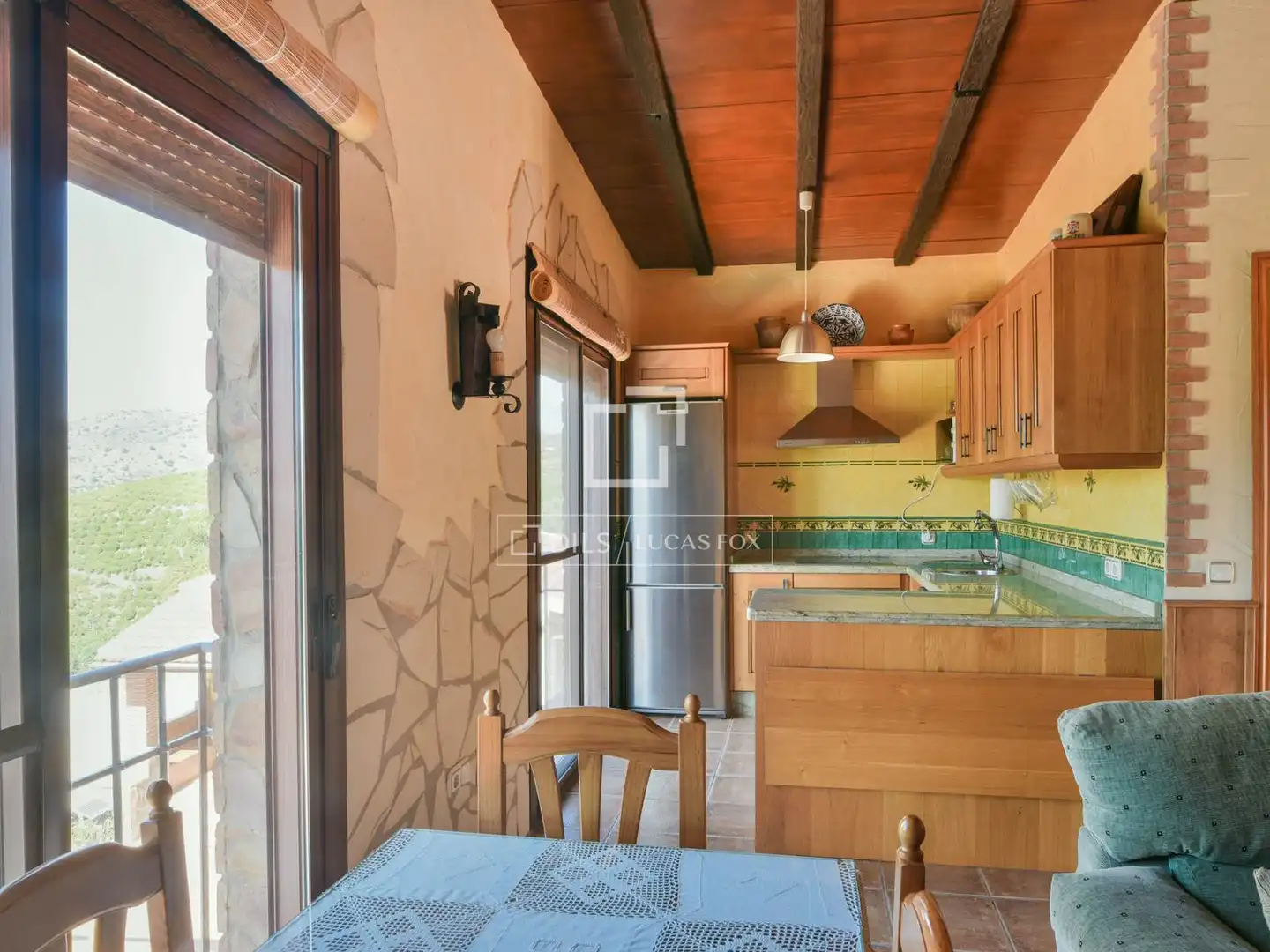 Cuina de Finca rústica en venda en Ardales amb Aire condicionat, Terrassa i Traster