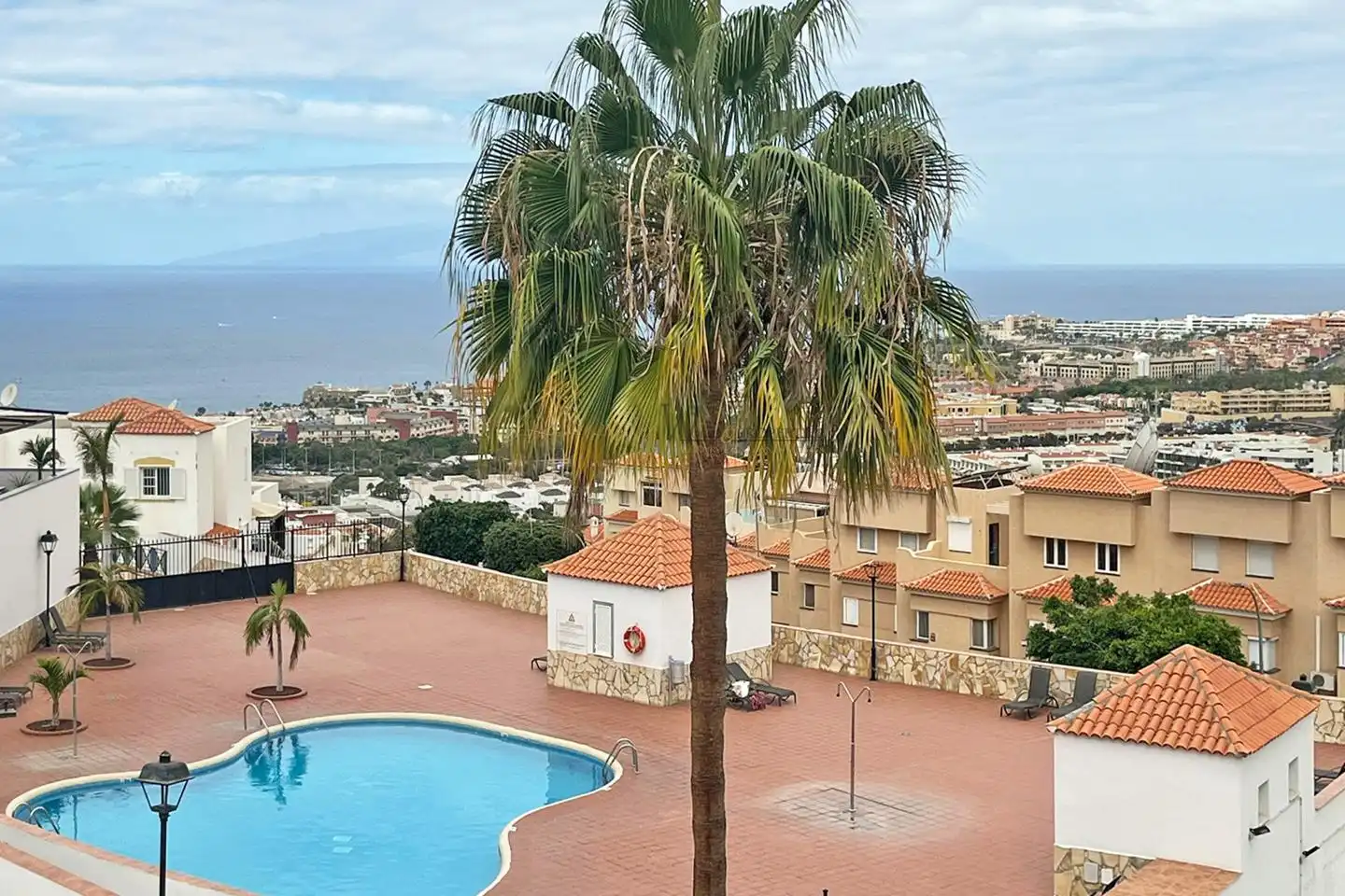 Maison mitoyenne avec piscine à vendre à Asturias