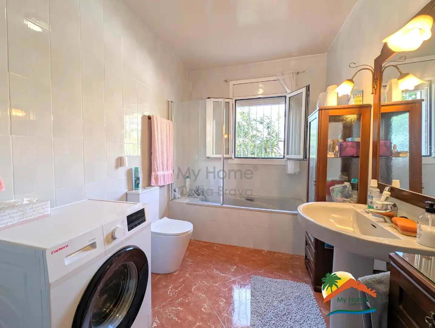 Bany de Casa o xalet en venda en Lloret de Mar amb Calefacció, Jardí privat i Terrassa